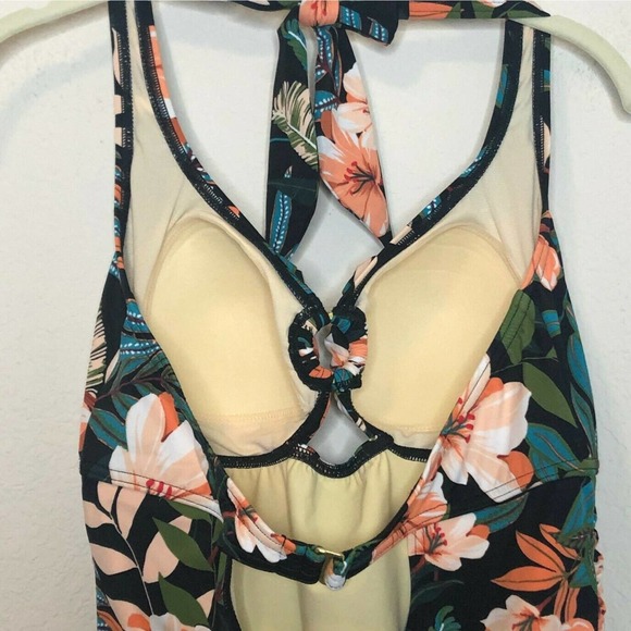 Dreamsuit by Miracle Brands Swimsuit 12 - Picture 5 of 8